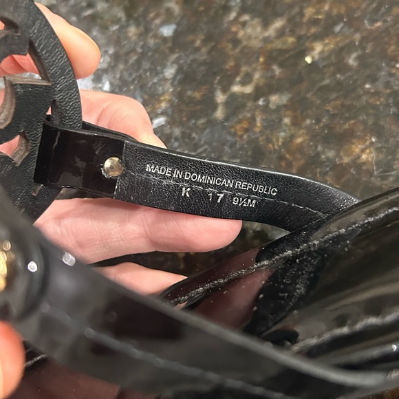 Tory Burch MILLER Classic Patent Leather Sandal SIZE 9 1/2 - Picture 3 of 6